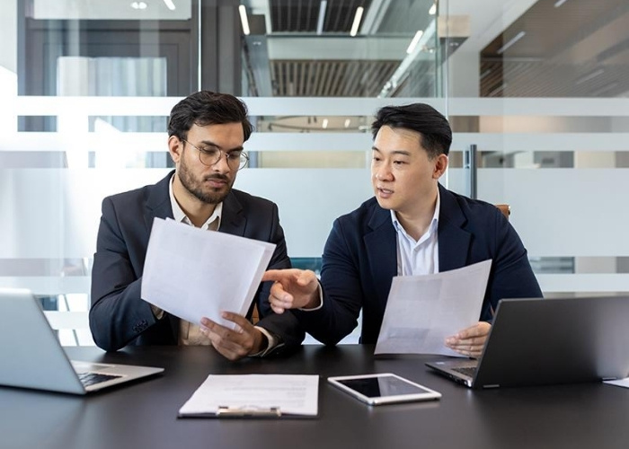 Investor Visa vs. Business Visa in Colombia: What’s the Difference?